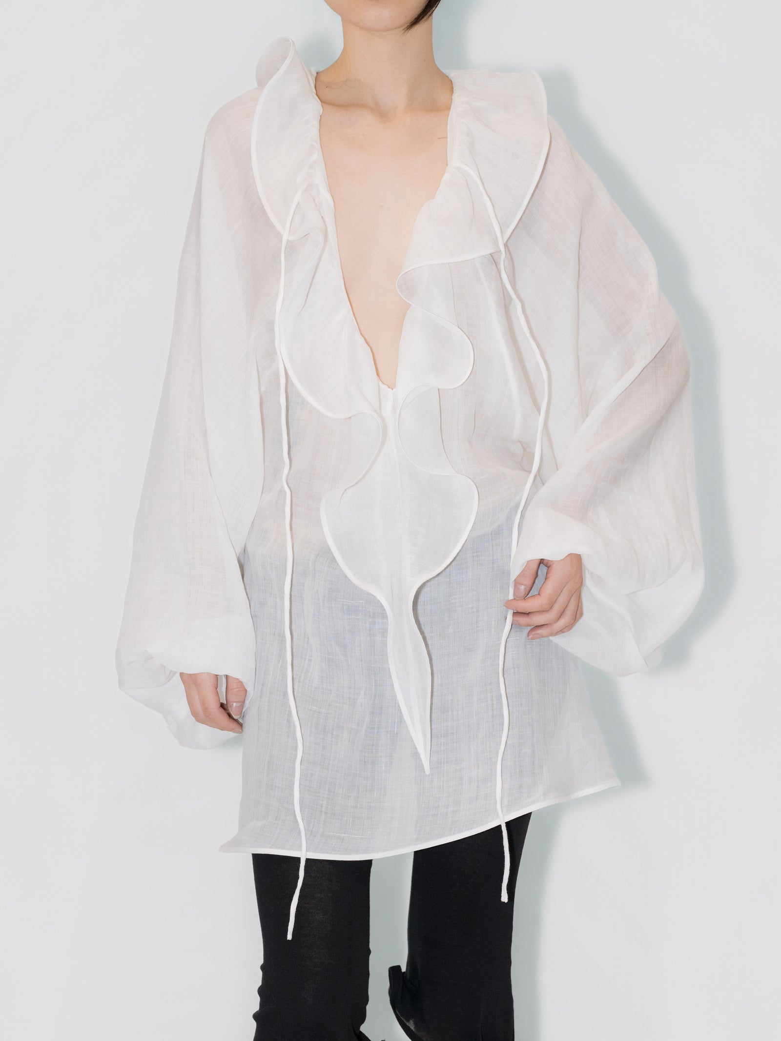 Vespertine Ruffle Blouse White