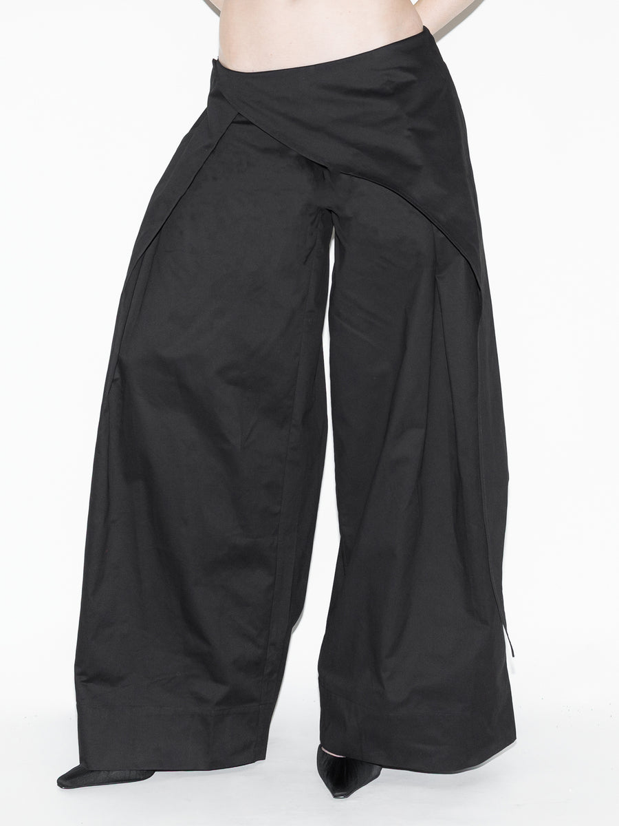 Bat Point Woven Pants